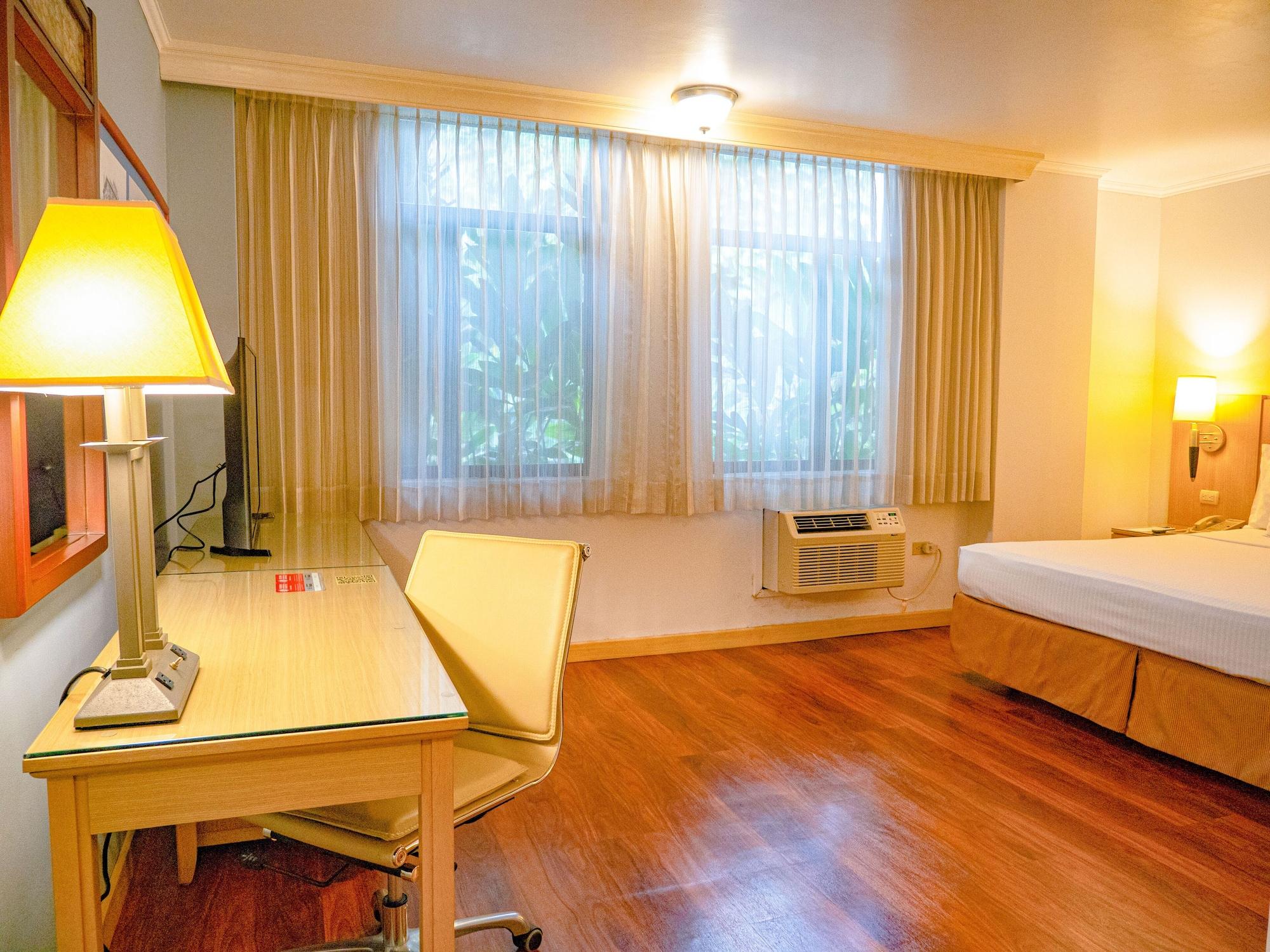 Grand Guayaquil, Ascend Collection 4*