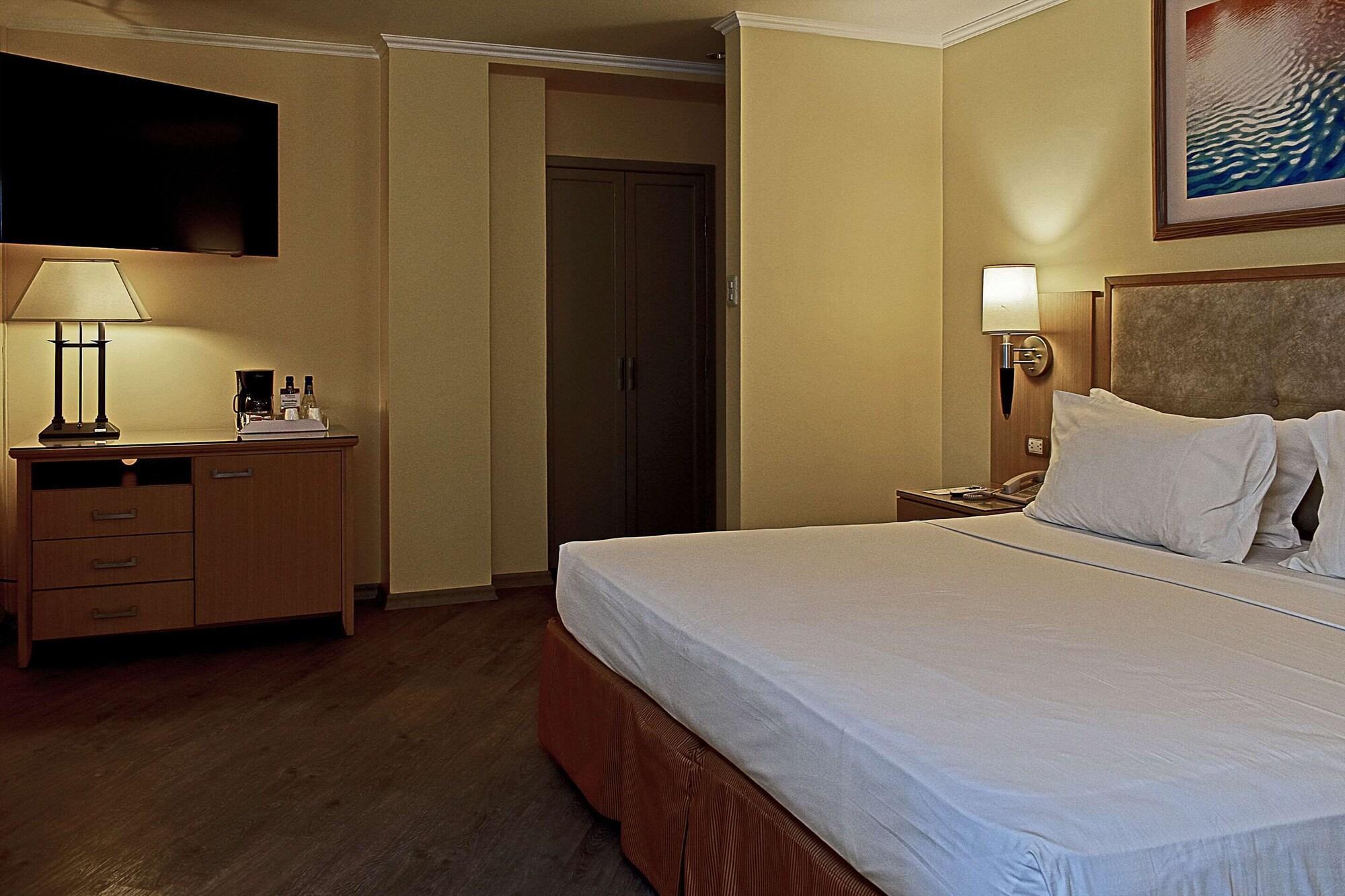 Grand Guayaquil, Ascend Collection