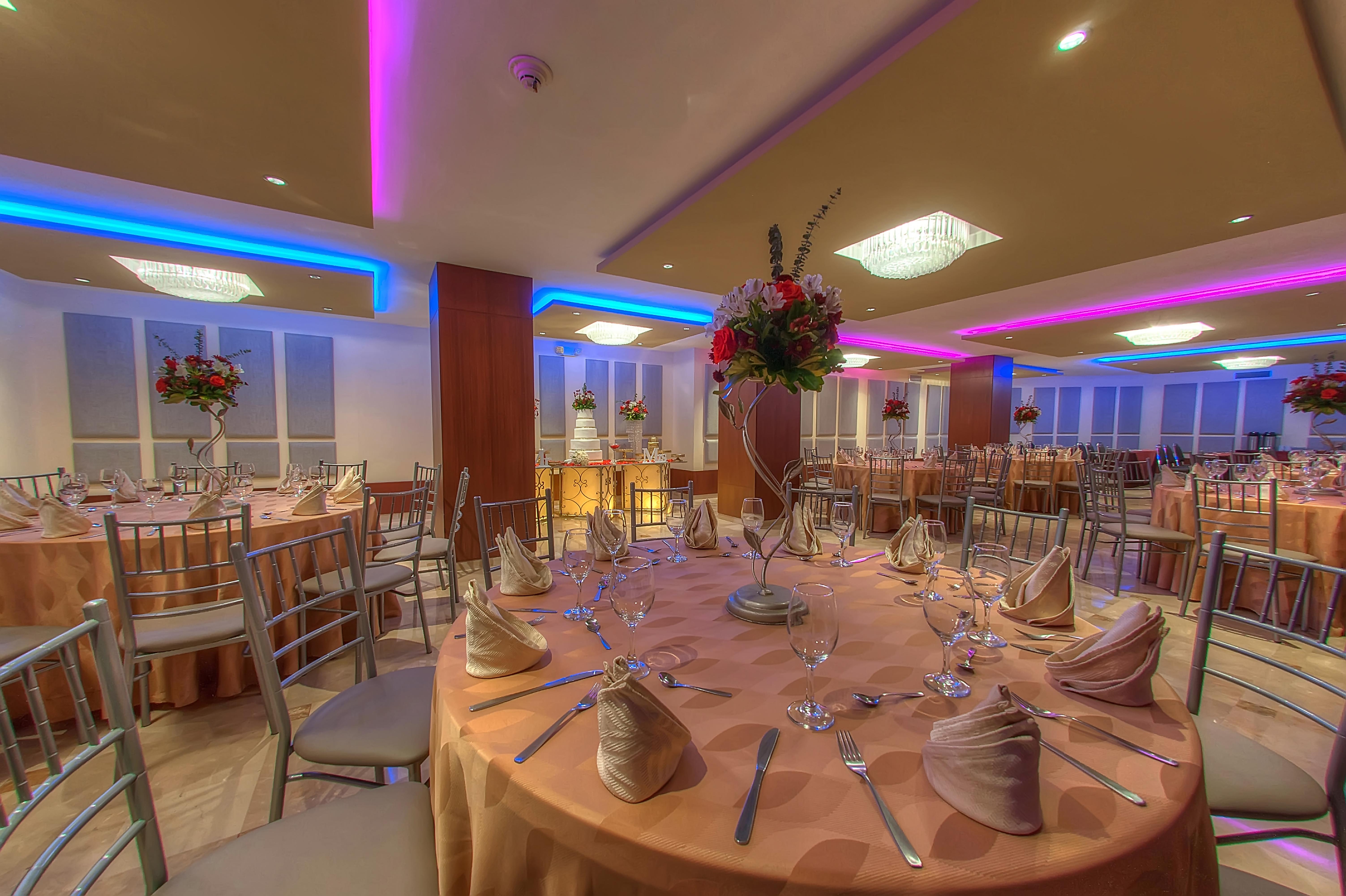 Grand Guayaquil, Ascend Collection 4*
