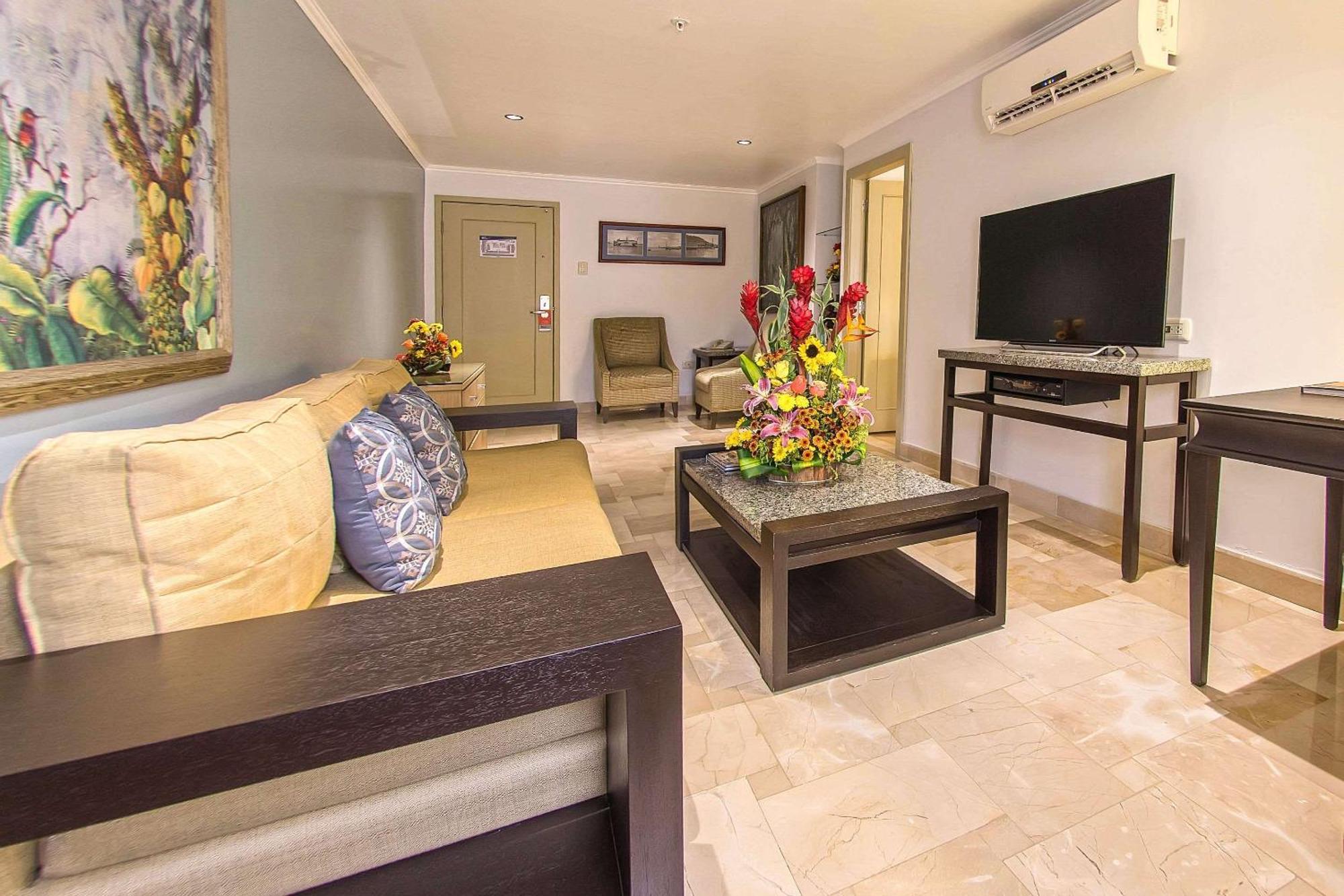 Grand Guayaquil, Ascend Collection Hotel